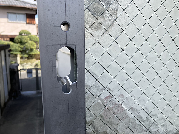 補助所取り付け個所もドア加工していきます。